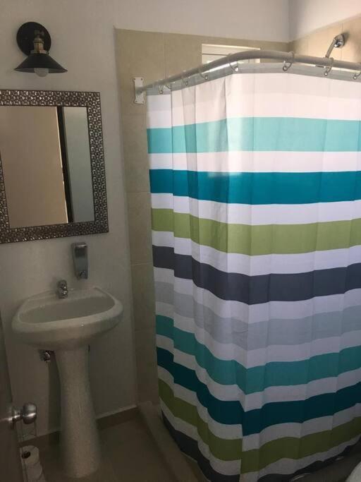Moderno Alberca A 800 Metros De Playa Apartamento *