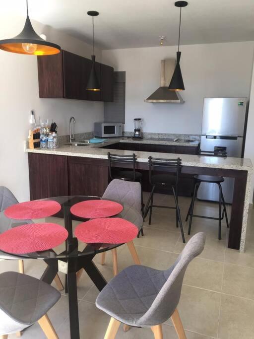 Moderno Alberca A 800 Metros De Playa Mazatlán